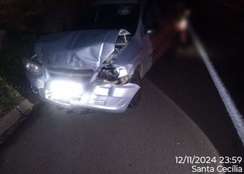 Motorista colide carro na traseira de outro veículo em Santa Cecília, mas não é encontrado no local