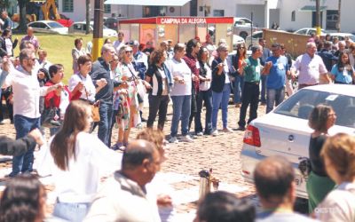 Ex-moradores revivem passado em reencontro de amigos na Campina da Alegria