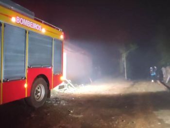 Incêndio em aviário mata cerca de 10 mil frangos no Oeste