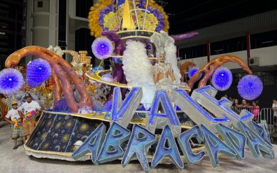 Vale Samba é a grande campeã do Carnaval de Joaçaba 2025