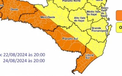 Atuação de uma frente fria sobre Santa Catarina favorece temporais e chuva pontualmente intensa em todas as regiões. 