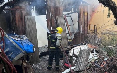 Incêndio em Joaçaba destrói casa no início desta manhã