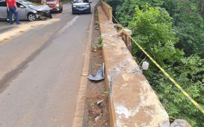 Motorista colide veículo em ponte entre Joaçaba e Lacerdópolis.