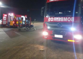 Motociclista sofre queda após esbarrar em ônibus na SC-355