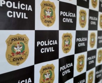 Polícia cumpre mandado de prisão por descumprimento de medidas protetivas e ameaça em Joaçaba