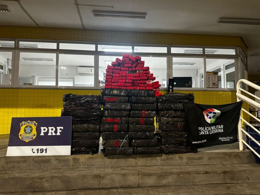 Jovem é preso transportando mais de meia tonelada de maconha no Oeste de SC