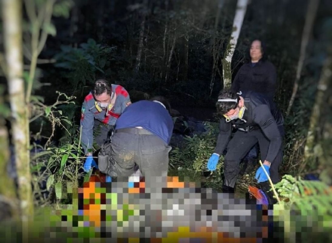 Corpo em estado de decomposição é encontrado em trilha no Oeste de SC