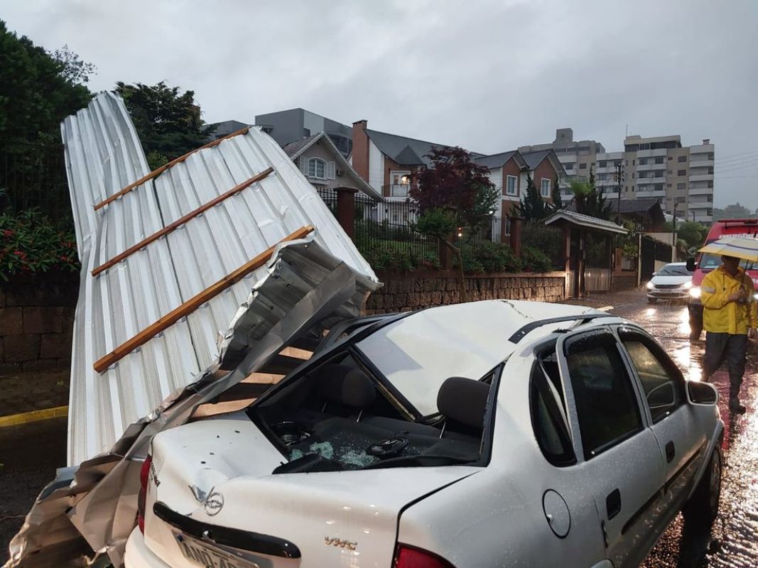 Temporal atinge municípios da região entre tarde e noite desta segunda-feira