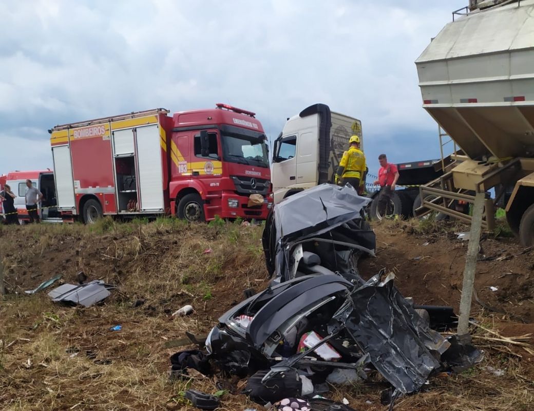 Acidente de trânsito deixa 4 óbitos e um ferido na SC-355 em Jaborá.