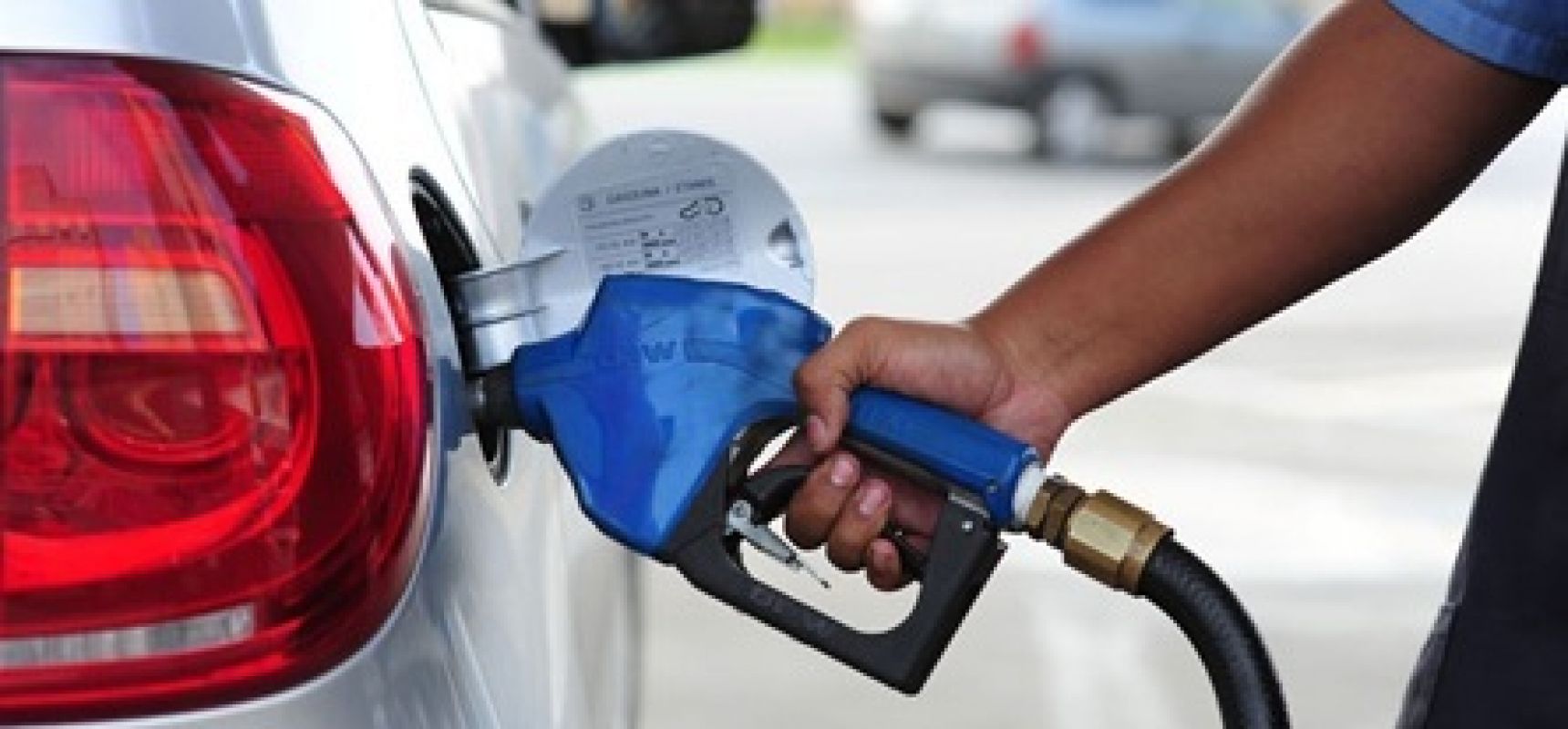 Petrobras aumenta gasolina e diesel para distribuidoras nesta quarta-feira