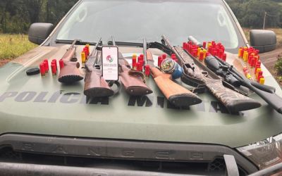  Carne de caça e armas de fogo são encontradas durante operação policial no Meio-Oeste