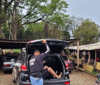 Homem de 29 anos é  preso em flagrante  por posse de drogas em Catanduvas 